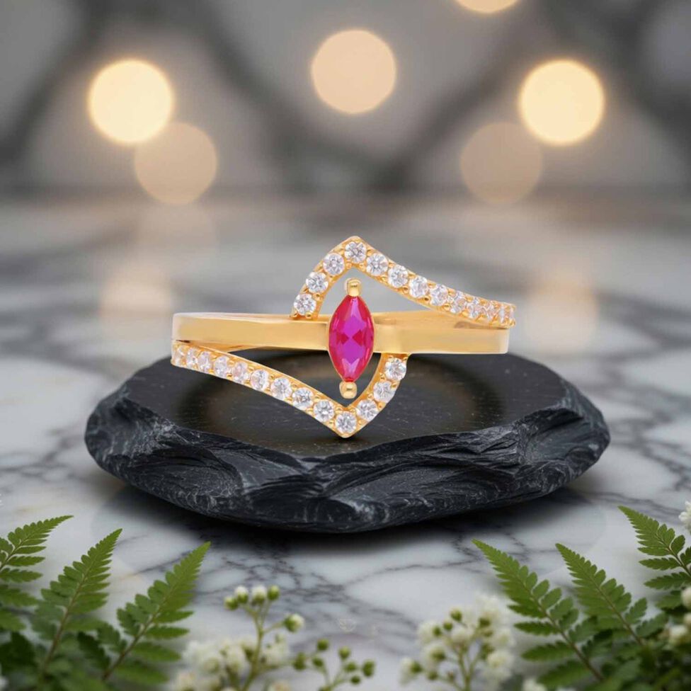 GEMSET GOLD LADIES RING IN CASTING