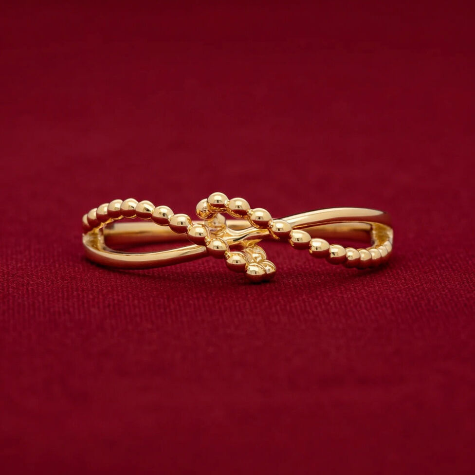PLAIN GOLD LADIES RING IN CASTING