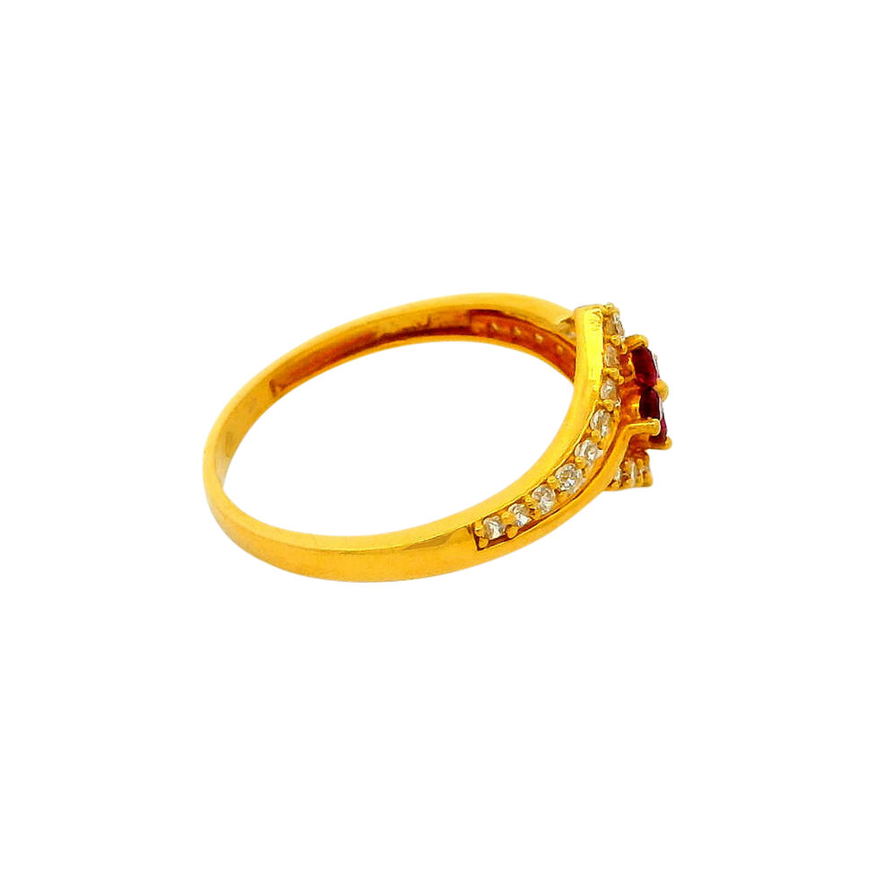 GEMSET GOLD LADIES RING IN CASTING