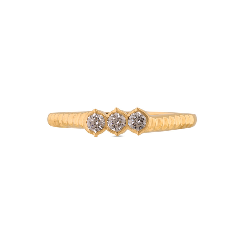 GEMSET GOLD GENTS RING IN CASTING