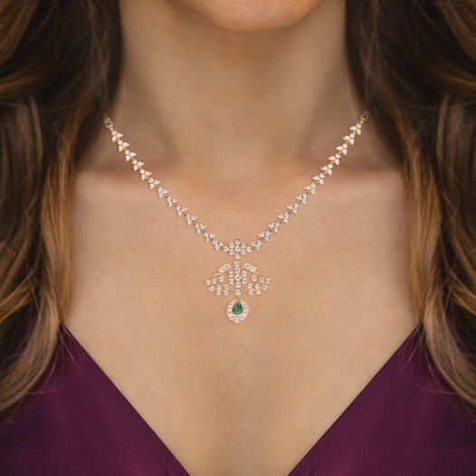 Diamond Neckalce in Fancy Patt with Gem