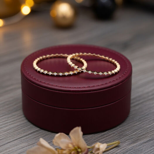 Diamonds Bangles in Gap Pattern