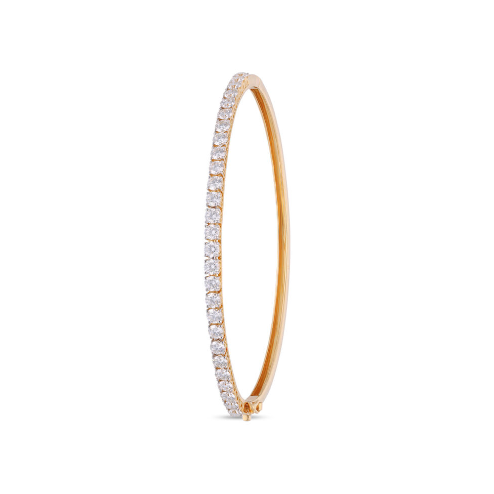 Diamond Bracelet In Stiff Patern