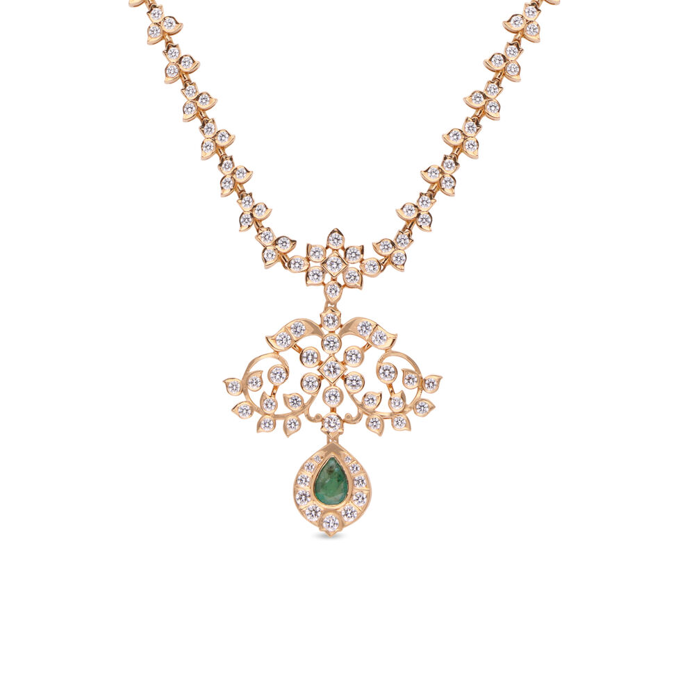 Diamond Neckalce in Fancy Patt with Gem