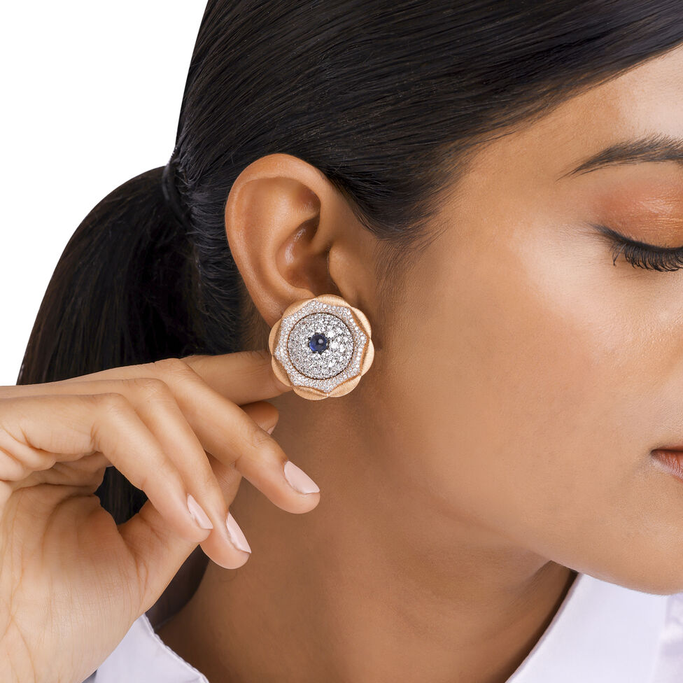 Diamond Earstud Set With Gemstones