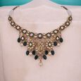 GOLD NECKLACE IN KUNDALAVELAI DESIGN