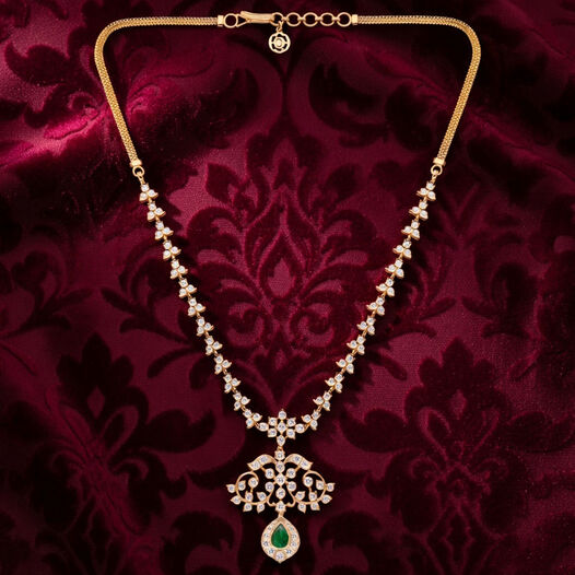 Diamond Neckalce in Fancy Patt with Gem