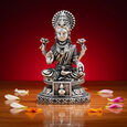 Idol Lakshmi sitting w/o Prabhavali