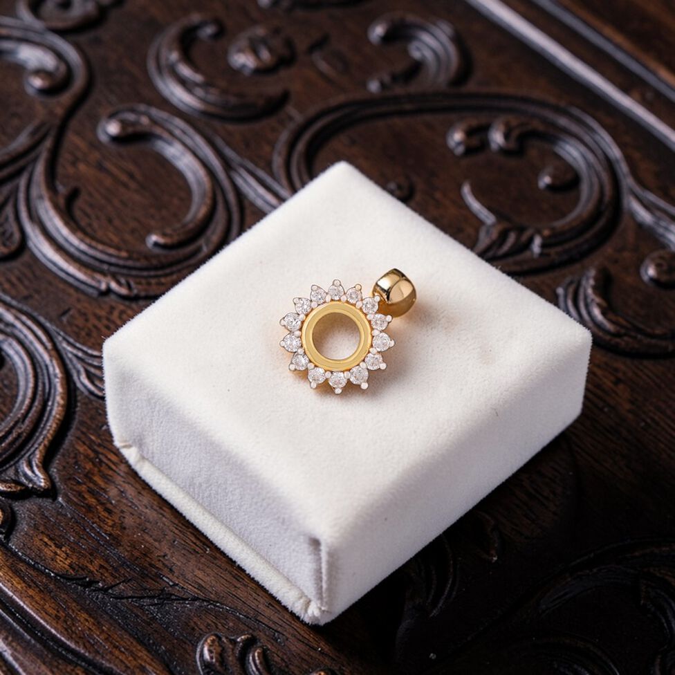 GEMSET NOSE SCREW IN CASTING