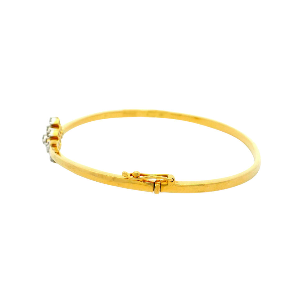 Diamond Bracelet In Stiff Patern