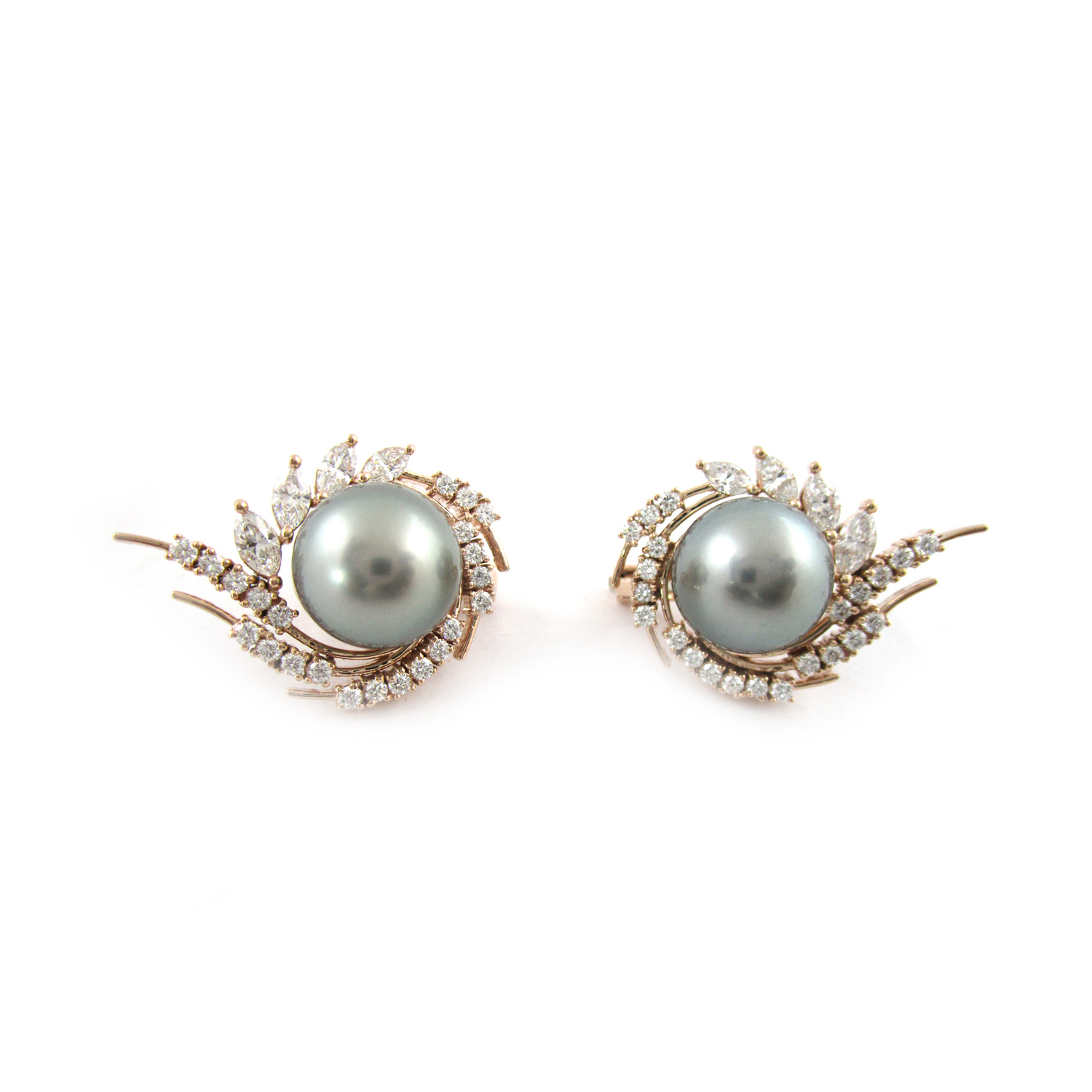 Diamond Earstud Set With Pearls